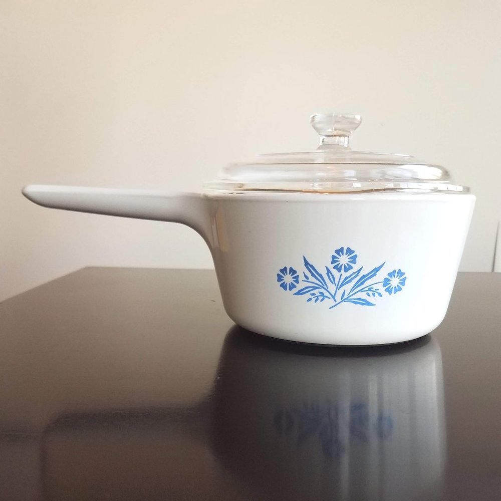 Vintage Corningware "Cornflower Blue" Range Topper